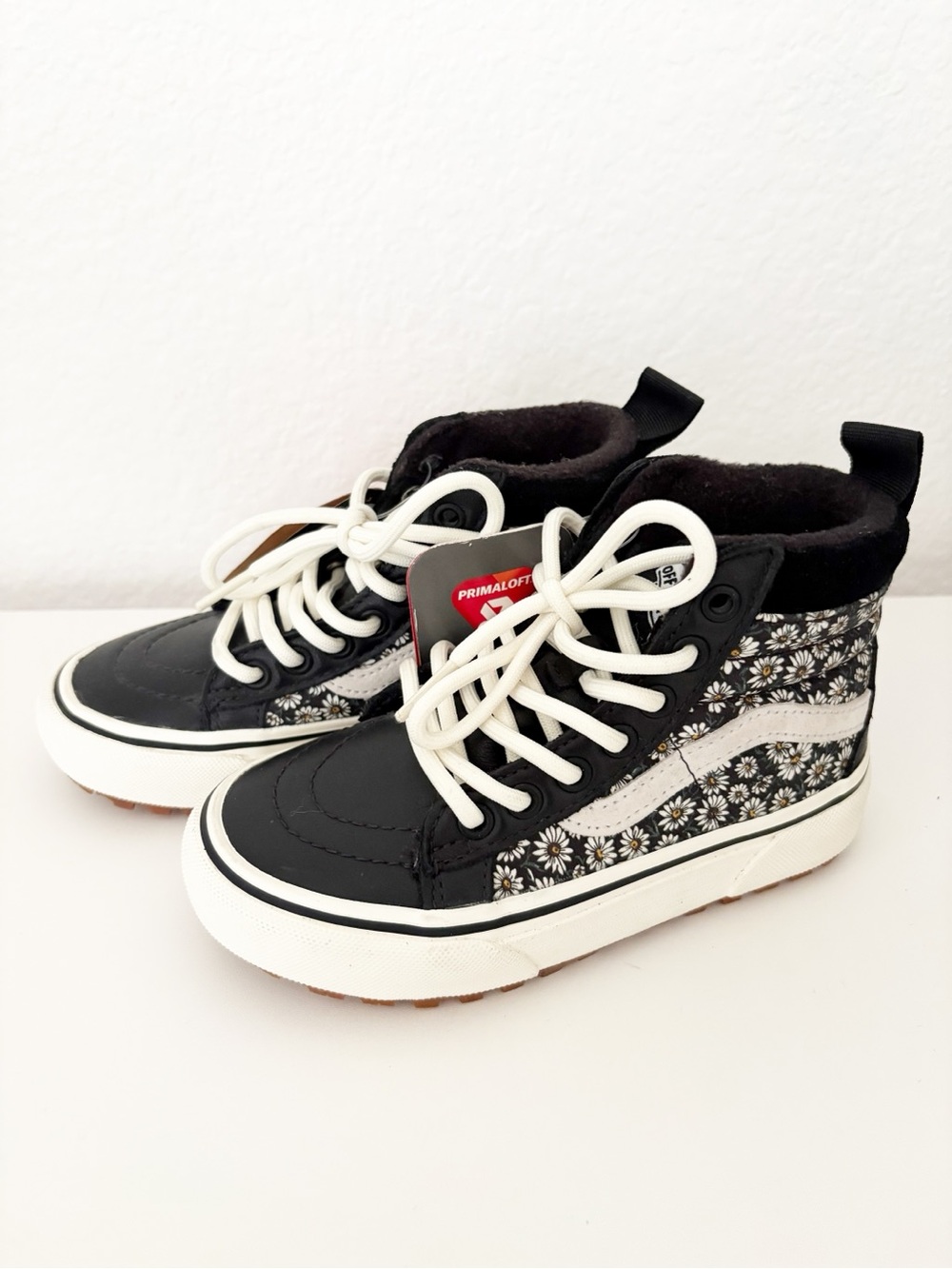Vans SK8 MTE Kids Black Daisy High-Top Sneakers Insulated with Primaloft NWT